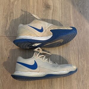 Nike Nadal Air Max Courtballistic 4.3 Size 9.5